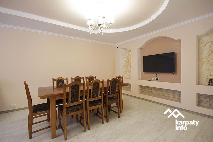 Садиба Срібні Карпати 야블루니츠야 외부 사진